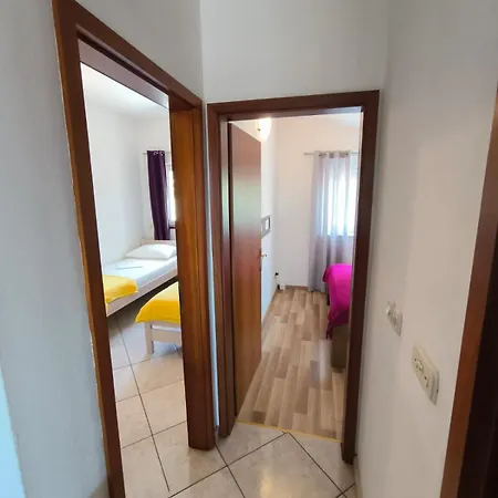 Sanela Apartment