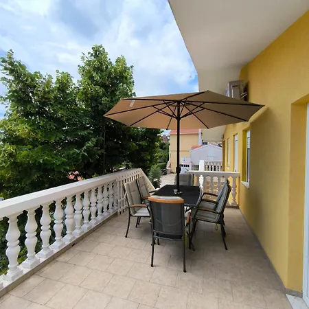 Sanela Апартаменты Водице